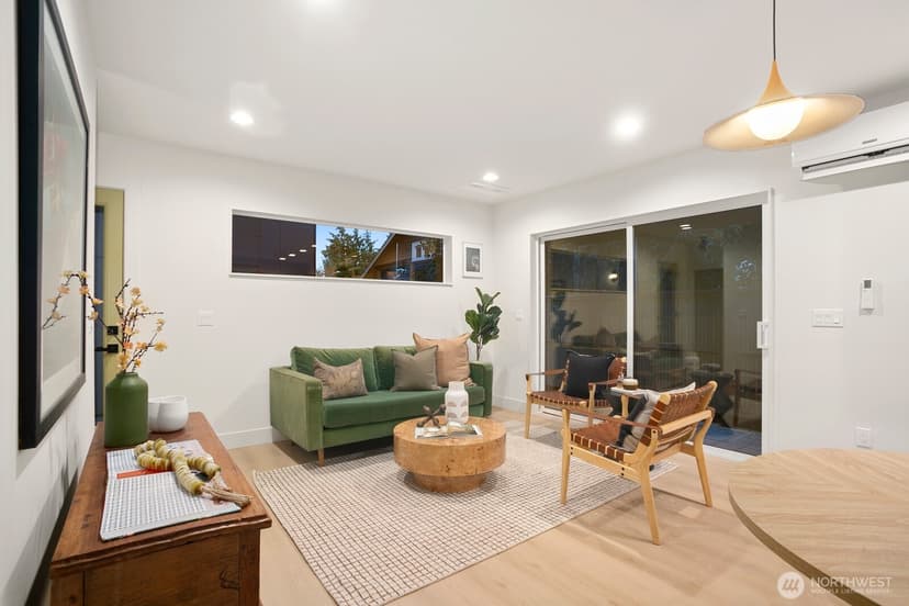 Property photo for 5051 35th Avenue SW, Seattle photo 5