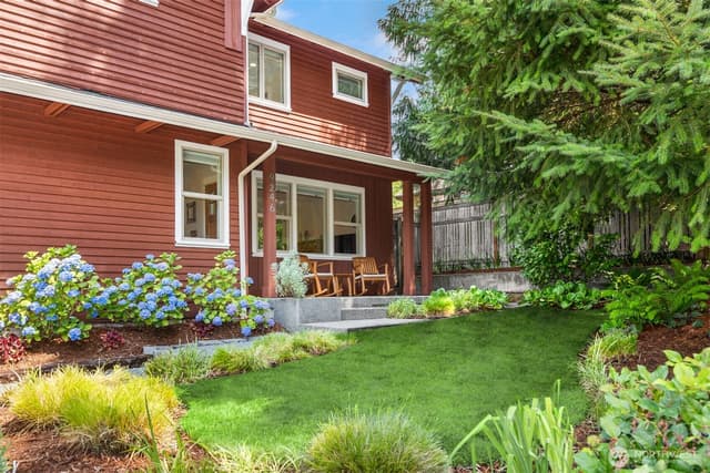 Property photo for 9246 Fletcher Bay Road NE, Bainbridge Island photo 2