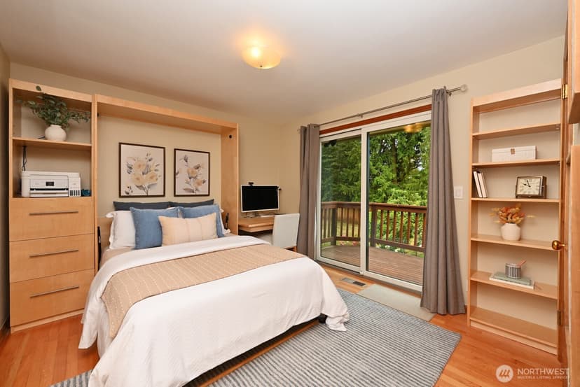 Property photo for 9823 41st Avenue SW, Seattle photo 10