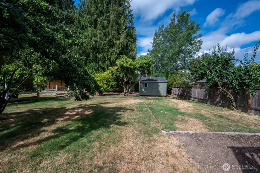 Property photo for 9823 41st Avenue SW, Seattle photo 23