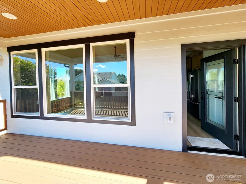 Property photo for 552 Sand Dune Avenue SW, Ocean Shores photo 33