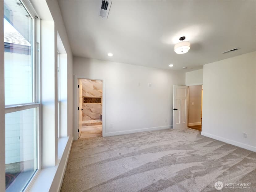 Property photo for 552 Sand Dune Avenue SW, Ocean Shores photo 19