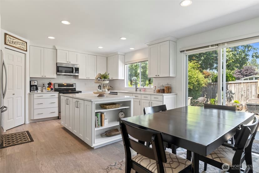 Property photo for 14424 SE 278th Place, Kent photo 11