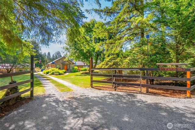Property photo for 412 NEWBERG ROAD, Snohomish photo 3