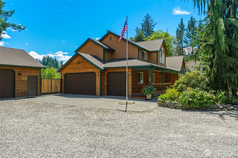 Property photo for 1615 Russell Road, Snohomish photo 4