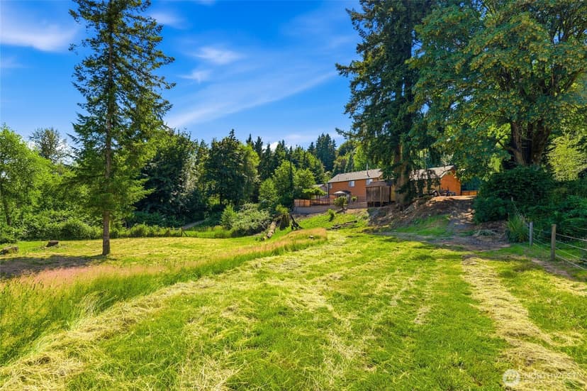 Property photo for 1615 Russell Road, Snohomish photo 33