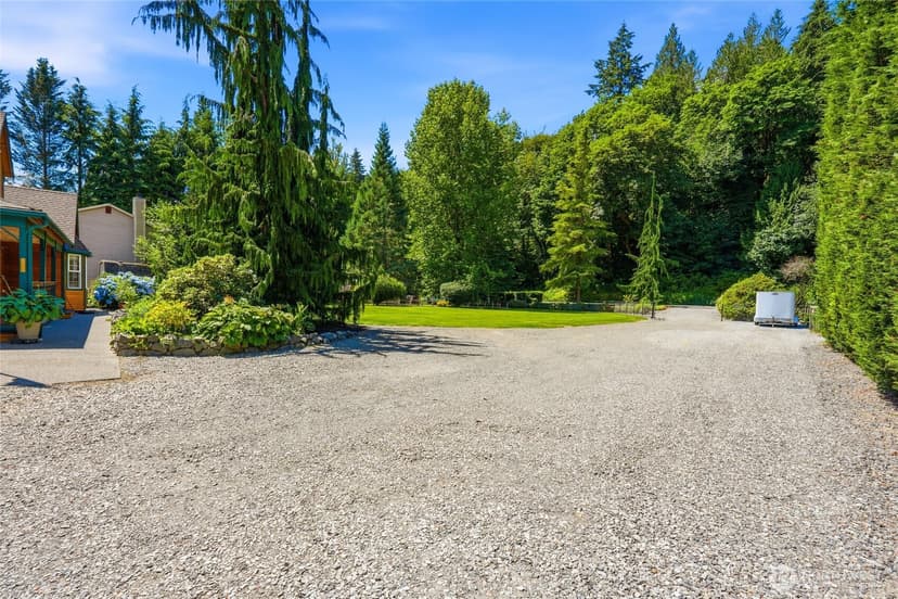 Property photo for 1615 Russell Road, Snohomish photo 37
