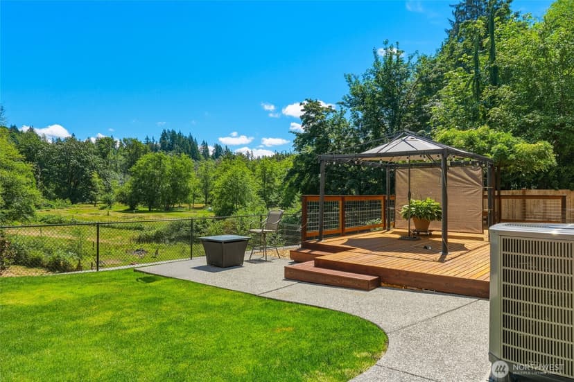 Property photo for 1615 Russell Road, Snohomish photo 29