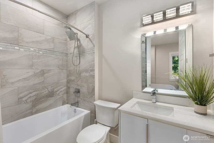 Property photo for 35112 26th Avenue S, Federal Way photo 18