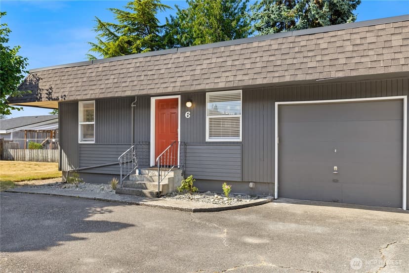 Property photo for 617 140th Street S #6, Tacoma photo 2
