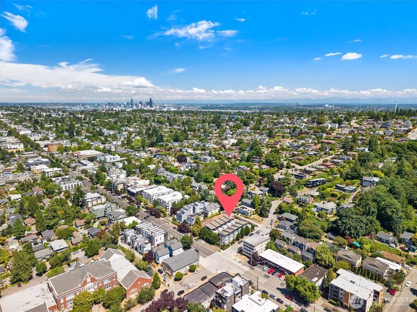 Property photo for 7016 California Avenue SW #E, Seattle photo 36
