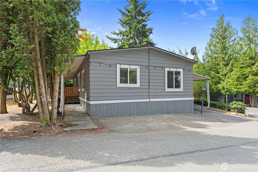 Property photo for 7701 Hardeson Road #100, Everett photo 3