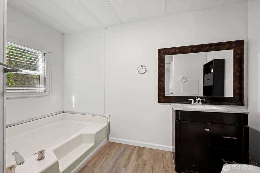 Property photo for 7701 Hardeson Road #100, Everett photo 23