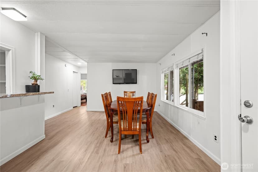 Property photo for 7701 Hardeson Road #100, Everett photo 11