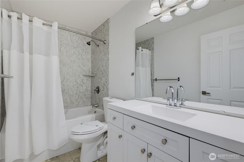 Property photo for 9729 26th Avenue SW #404, Seattle photo 23
