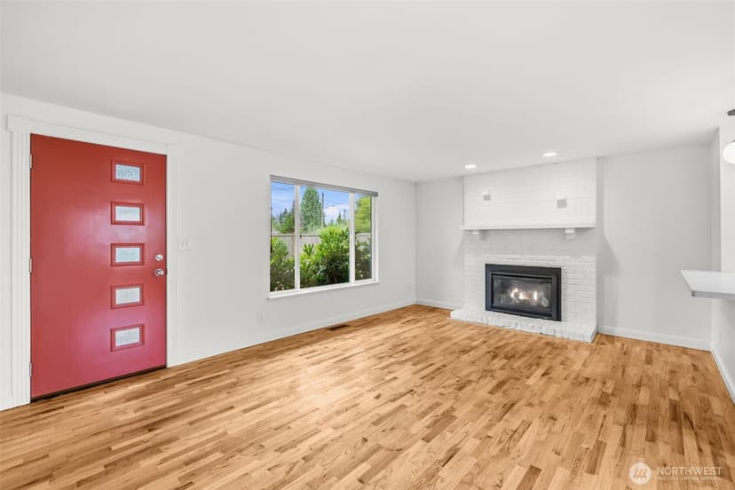 Property photo for 8315 198th Street SW, Edmonds photo 6