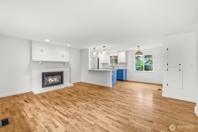 Property photo for 8315 198th Street SW, Edmonds photo 8