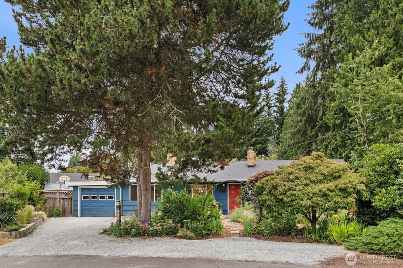 Property photo for 8315 198th Street SW, Edmonds photo 3