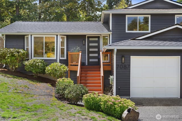 Property photo for 7087 45th Avenue W, Mukilteo photo 2