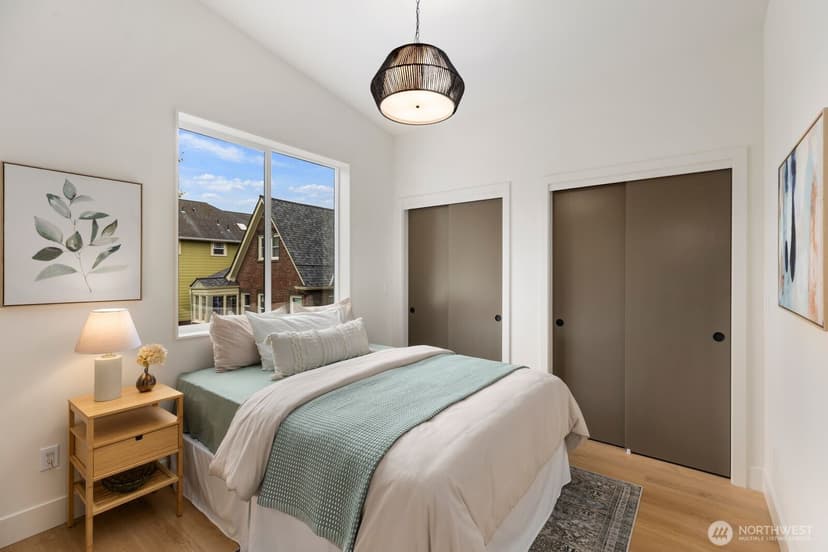 Property photo for 3307 S Hanford Street, Seattle photo 14