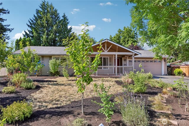 Property photo for 10809 SE 235th Street, Kent