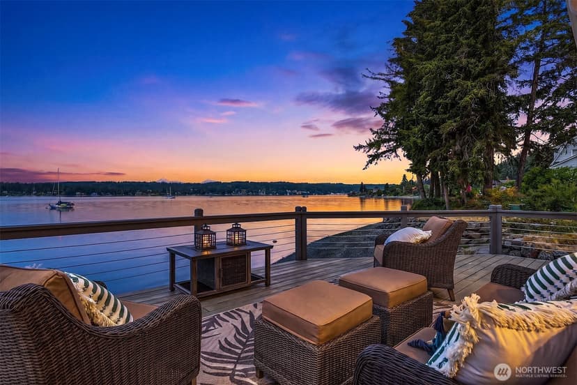 Property photo for 17011 Lemolo Shore Drive NE, Poulsbo photo 4