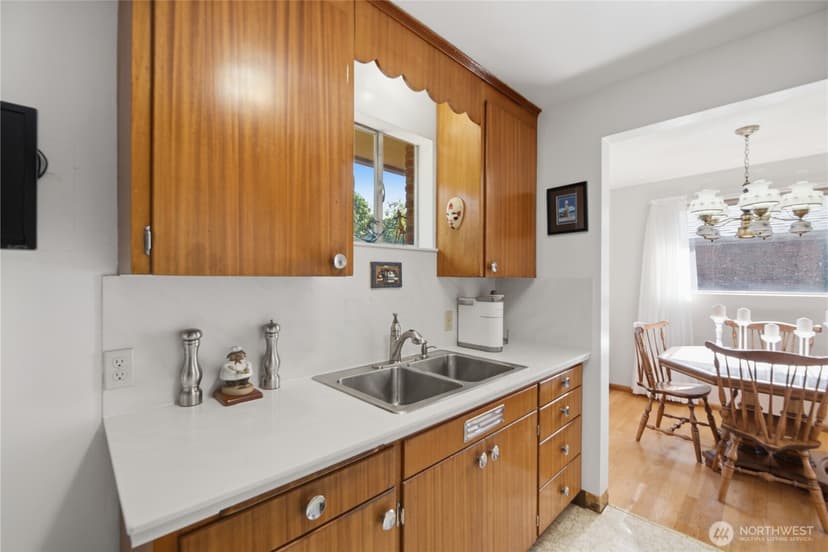 Property photo for 3947 SW Portland Street, Seattle photo 7