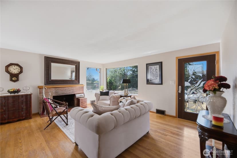 Property photo for 3947 SW Portland Street, Seattle photo 4