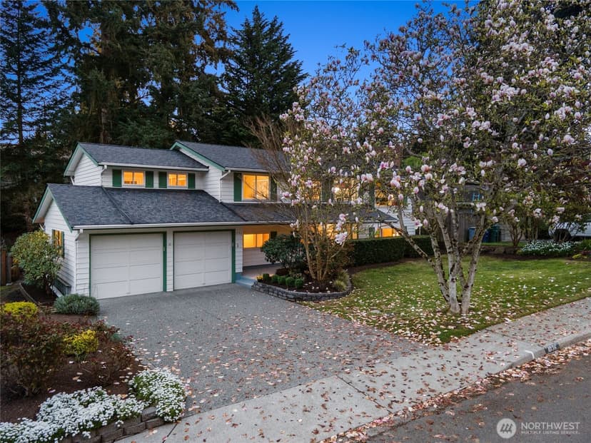 Property photo for 1036 146th Avenue SE, Bellevue photo 36