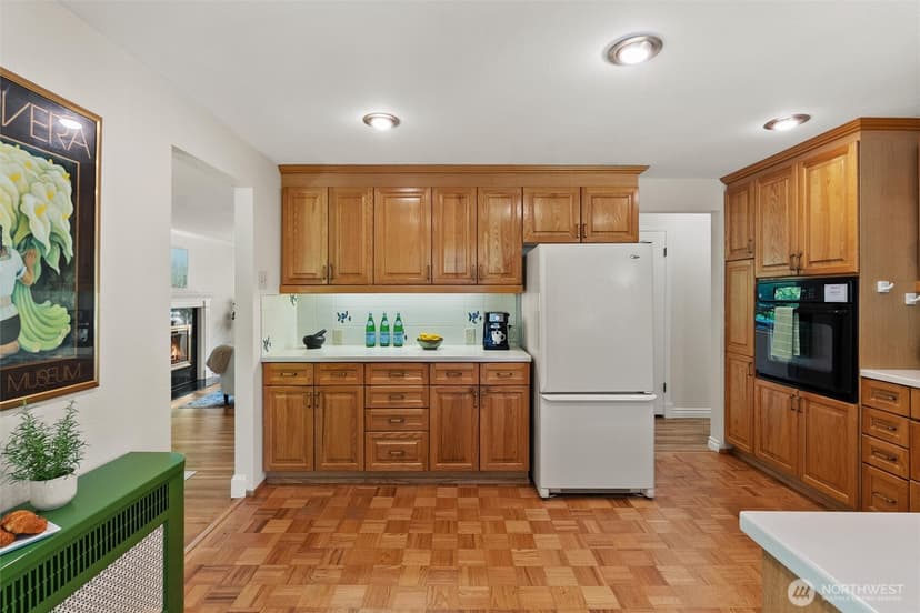 Property photo for 1036 146th Avenue SE, Bellevue photo 15