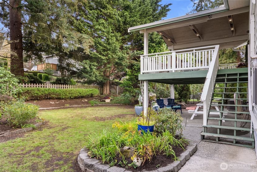 Property photo for 1036 146th Avenue SE, Bellevue photo 34