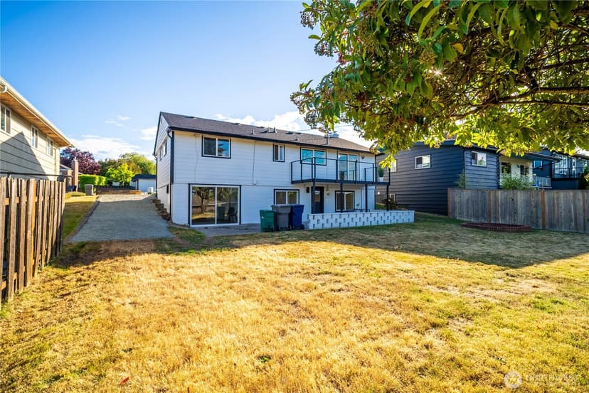 Property photo for 7716 S Mission Drive, Seattle photo 36