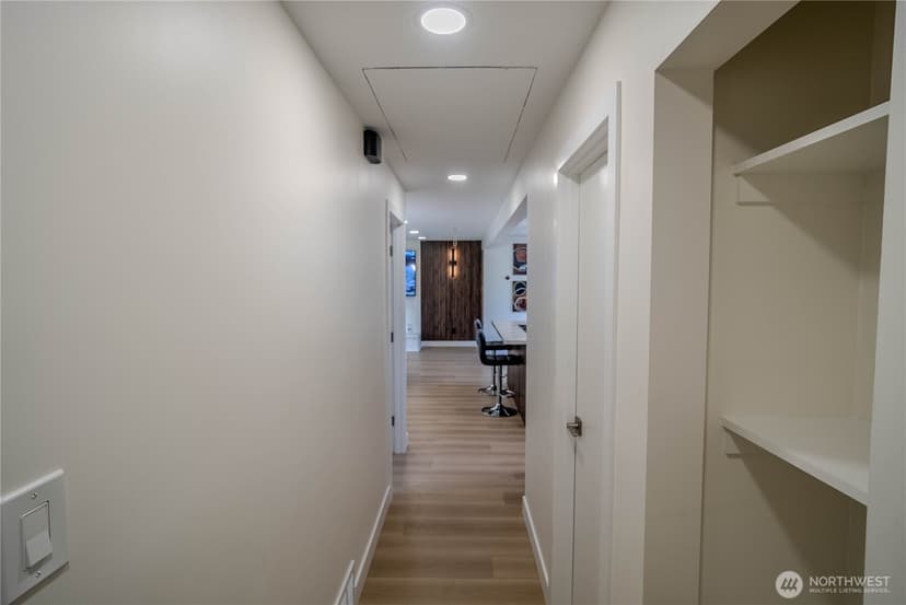 Property photo for 7716 S Mission Drive, Seattle photo 14