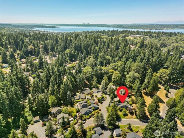 Property photo for 11701 NE 105th Lane, Kirkland photo 3