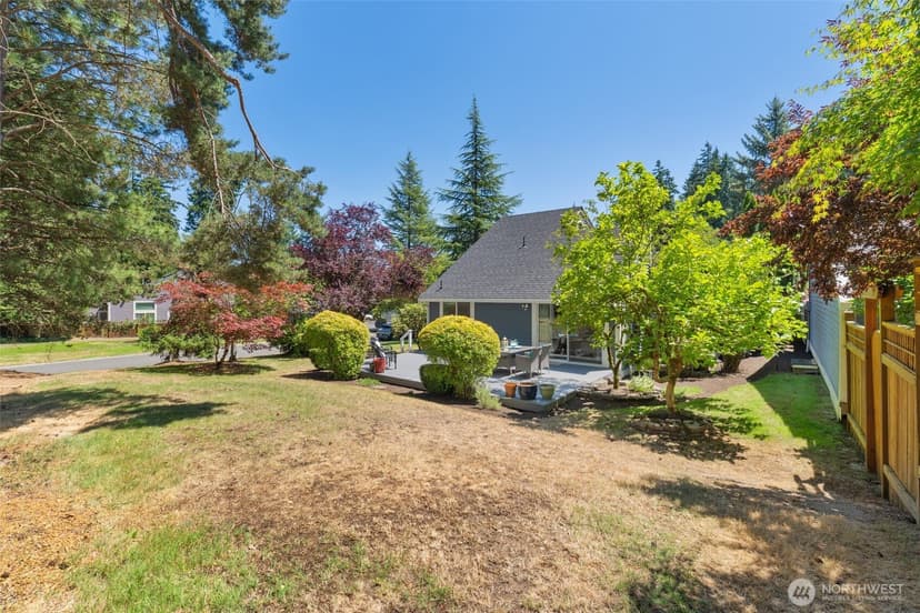 Property photo for 11701 NE 105th Lane, Kirkland photo 39