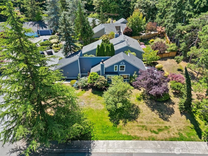 Property photo for 11701 NE 105th Lane, Kirkland photo 33