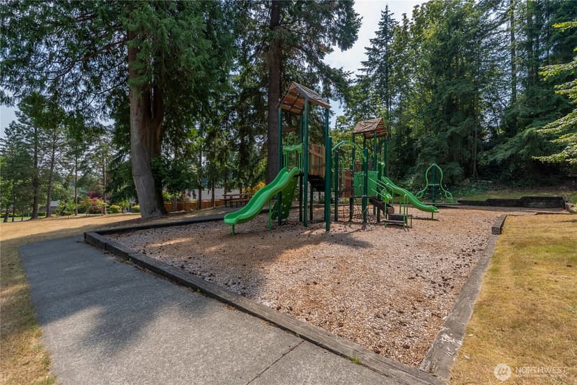 Property photo for 11701 NE 105th Lane, Kirkland photo 35