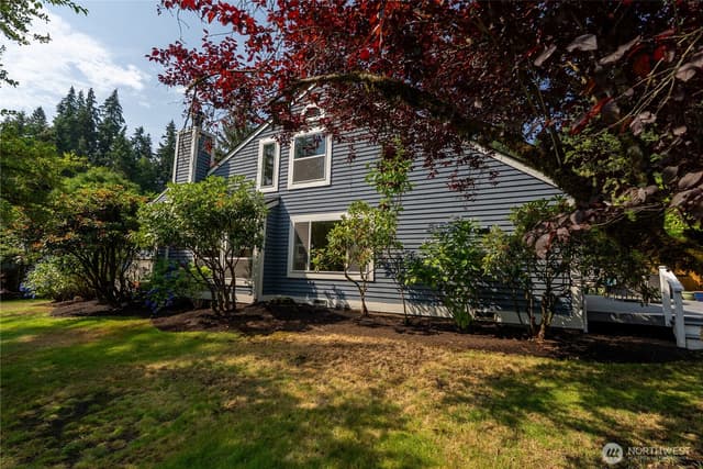 Property photo for 11701 NE 105th Lane, Kirkland photo 4