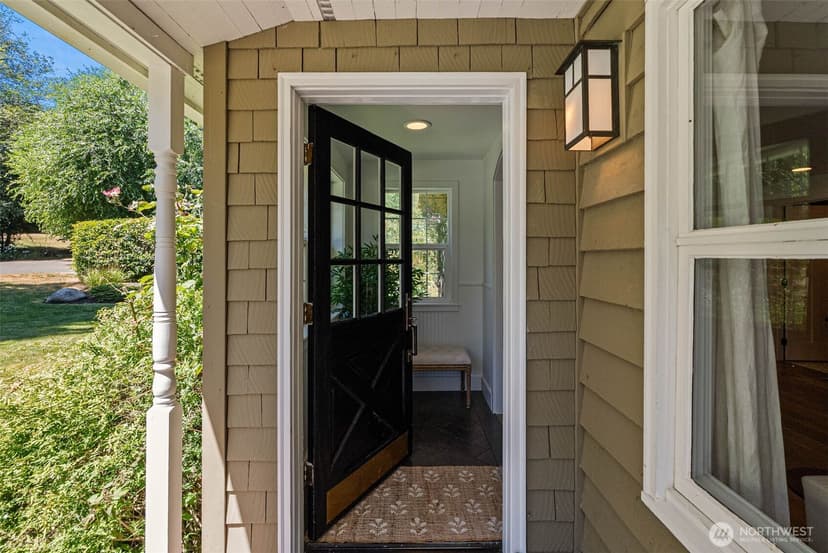 Property photo for 5356 Ruby Place NE, Bainbridge Island photo 9