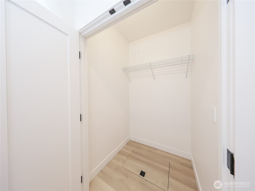 Property photo for 3333 NASSAU ST #B, Everett photo 17