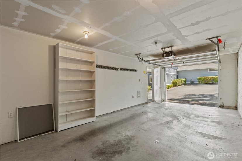 Property photo for 4437 Providence Point Place SE #2631, Issaquah photo 32