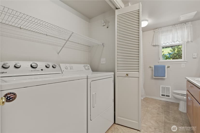 Property photo for 4437 Providence Point Place SE #2631, Issaquah photo 29
