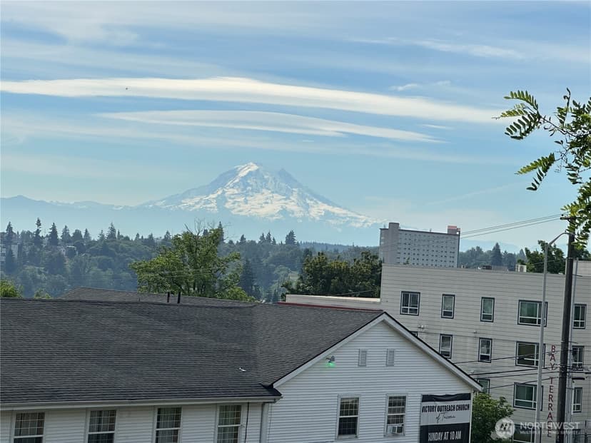 Property photo for 2371 S Yakima Avenue, Tacoma photo 2