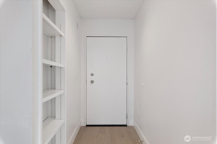 Property photo for 14600 NE 32nd Street #I15, Bellevue photo 6