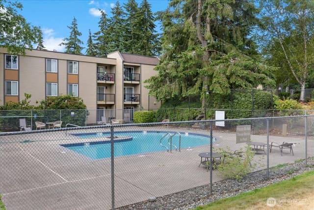 Property photo for 14600 NE 32nd Street #I15, Bellevue photo 2