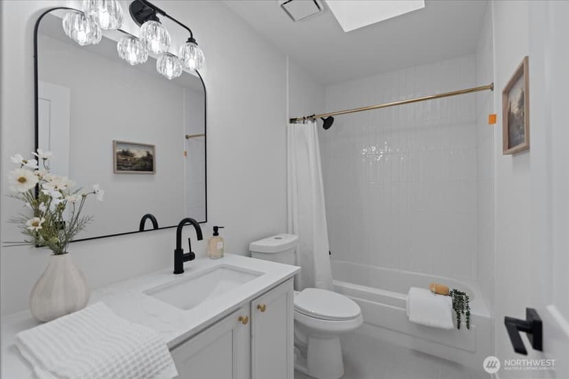 Property photo for 4902 33rd Street Ct NE, Tacoma photo 18
