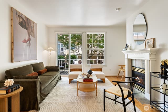 Property photo for 12140 NE 24th Street #102, Bellevue photo 5