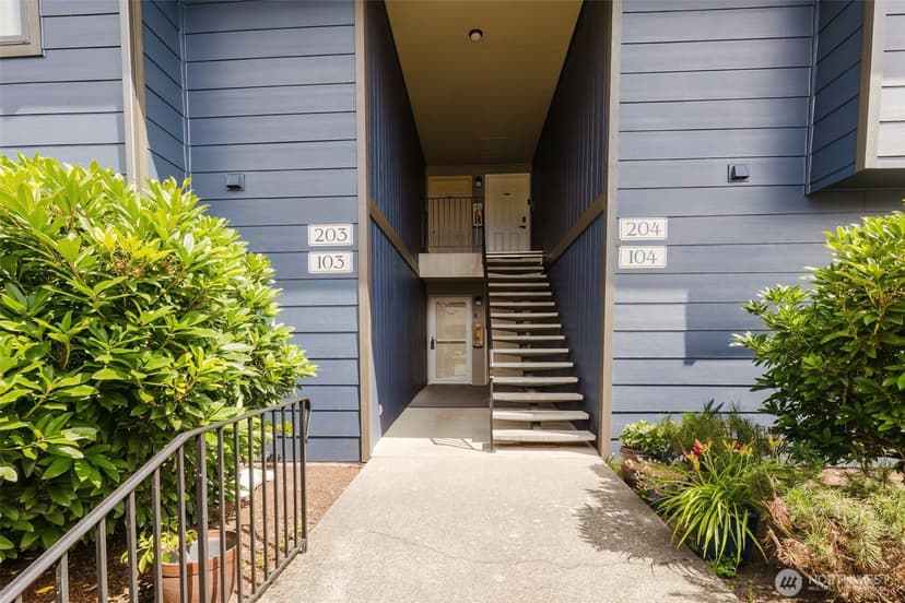 Property photo for 3580 Narrows View Lane NE #103, Bremerton