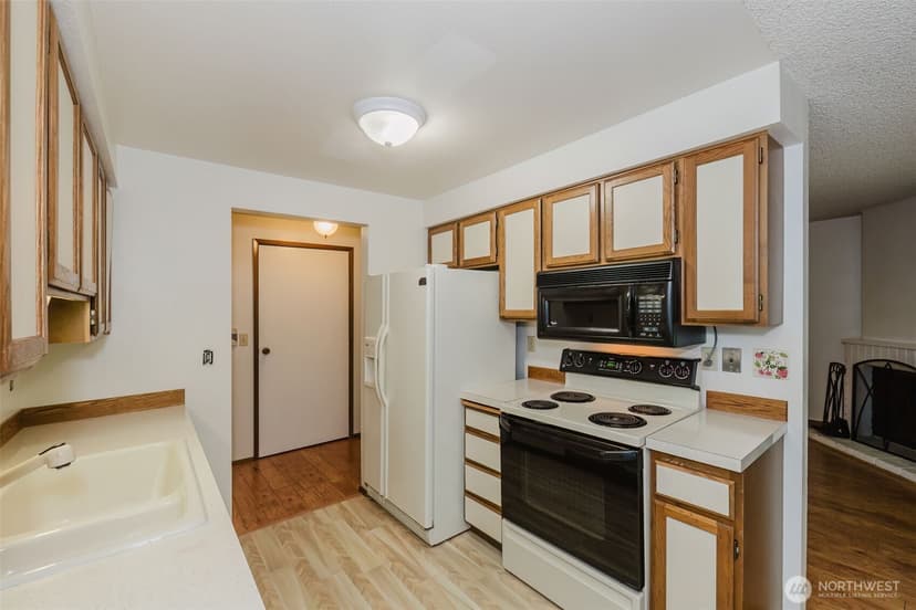 Property photo for 3580 Narrows View Lane NE #103, Bremerton photo 13