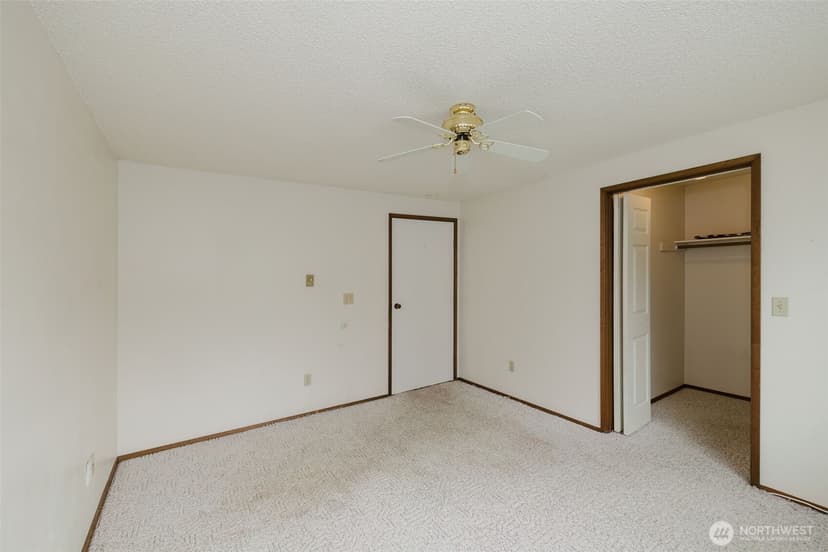 Property photo for 3580 Narrows View Lane NE #103, Bremerton photo 21